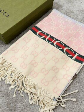 Gucci GG Jacquard Scarf